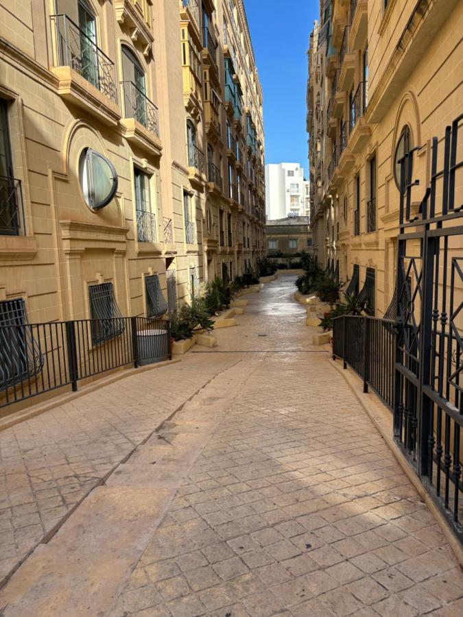 Belmonte Flat Apartment Sliema Ngoại thất bức ảnh